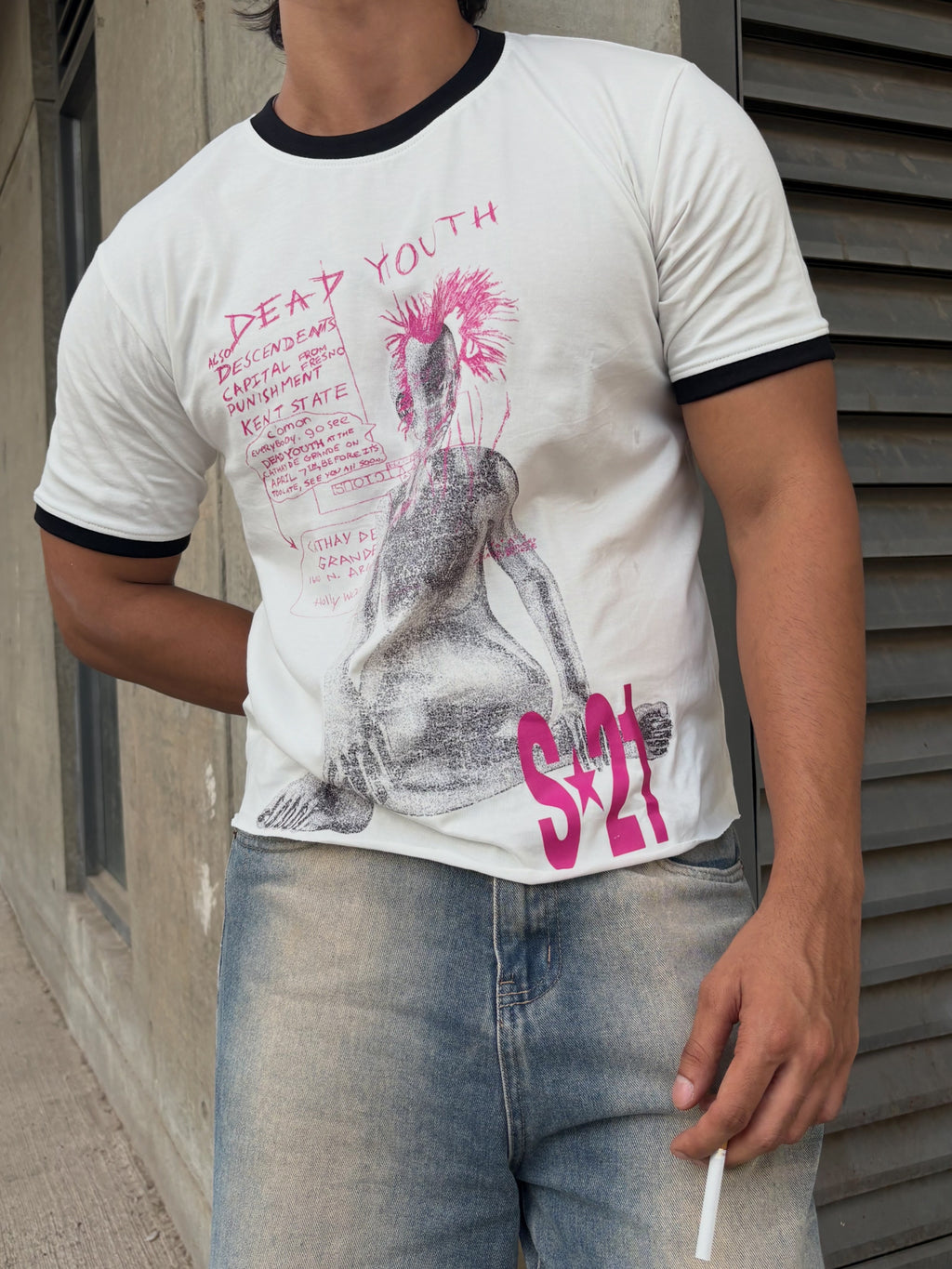 DEAD YOUTH TEE