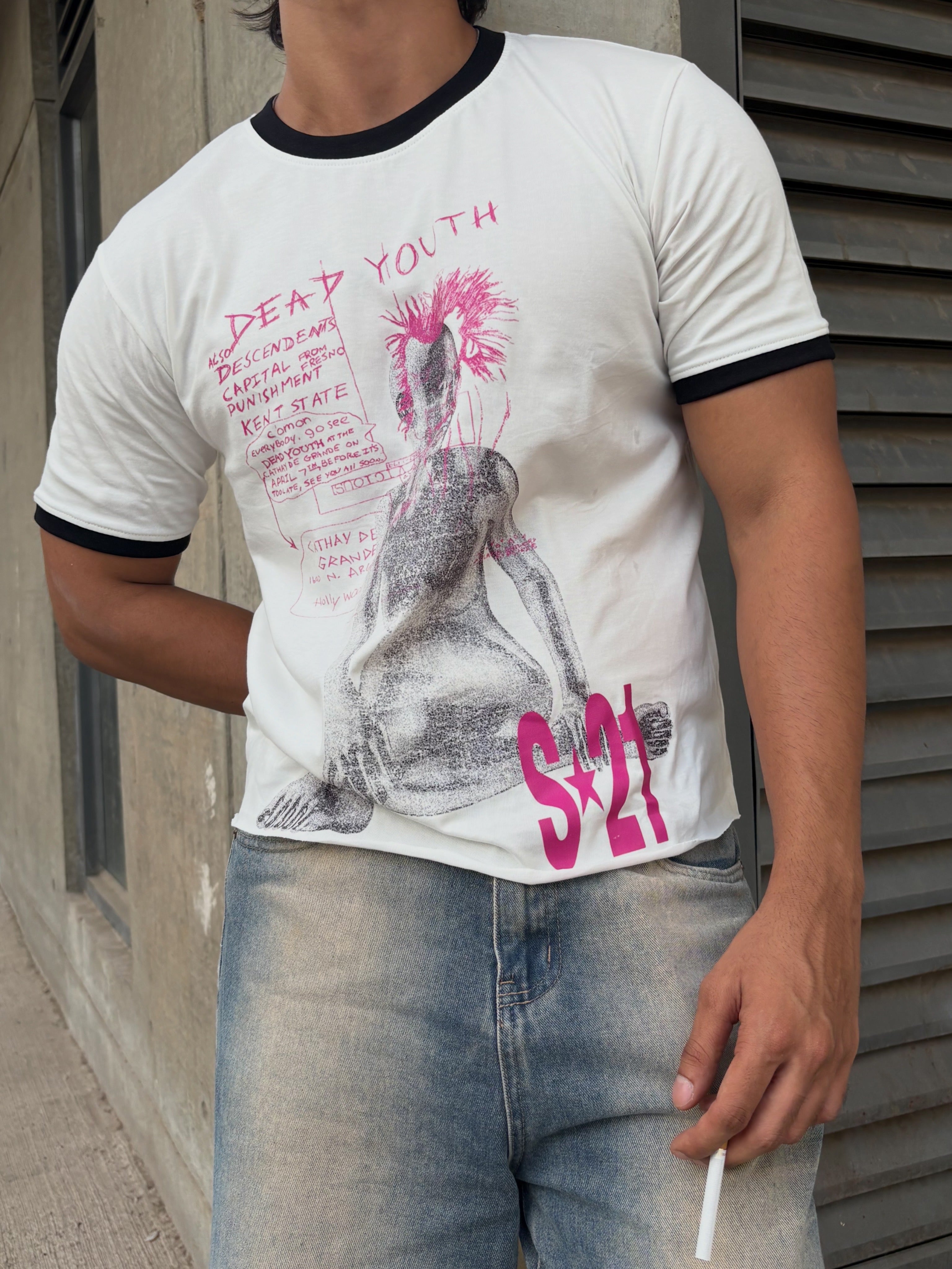 DEAD YOUTH TEE